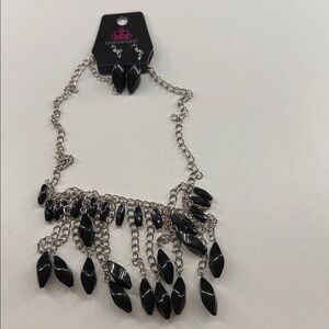 Paparazzi Black and Silver Leaf Necklace Earring Set.
